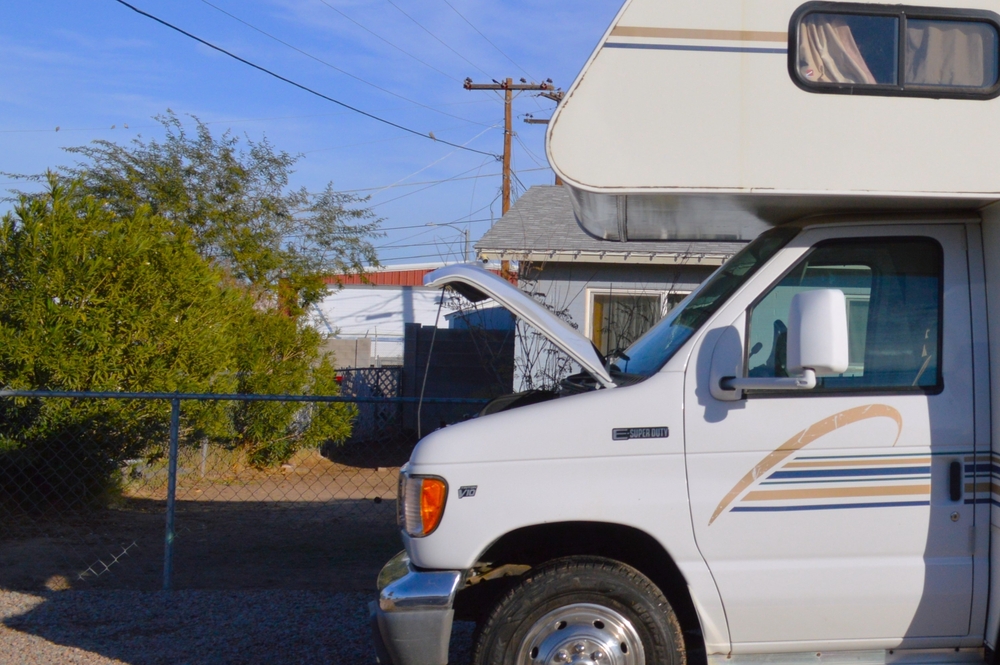 Maricopa,,Arizona,-,Jan.,04,2024:,A,Motorhome,Parked,Outside